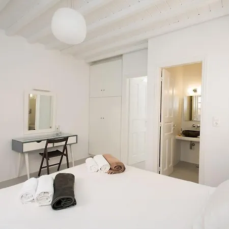 Apartment Mykonos Serendipity With 2 Bedrooms Walking Distance To The Beach!