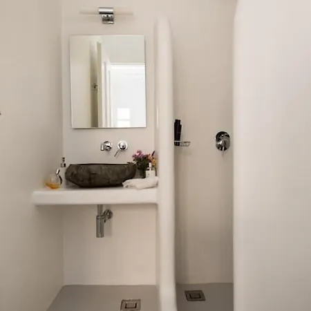Apartment Mykonos Serendipity With 2 Bedrooms Walking Distance To The Beach!