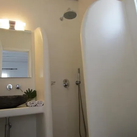 Apartment Mykonos Serendipity With 2 Bedrooms Walking Distance To The Beach!