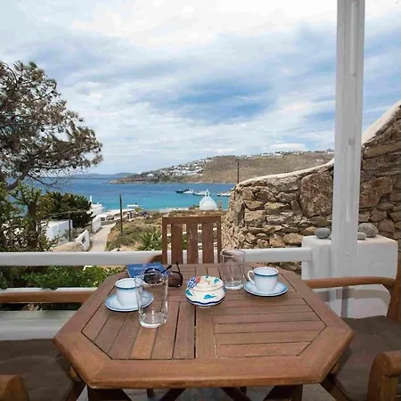 Mykonos Serendipity With 2 Bedrooms Walking Distance To The Beach! Platys Gialos (Mykonos)