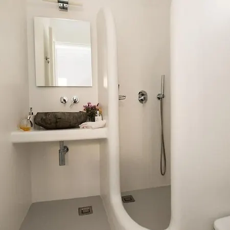 Apartment Mykonos Serendipity With 2 Bedrooms Walking Distance To The Beach! *
